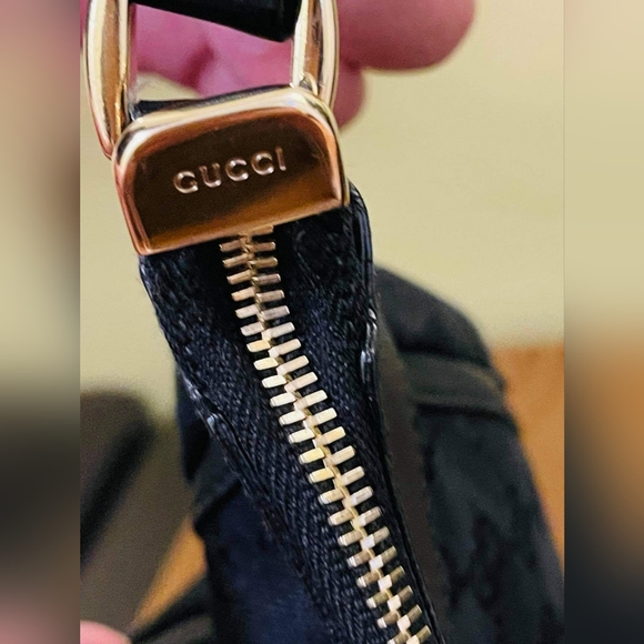 Gucci D Ring Hobo Canvas - Picture 5 of 16